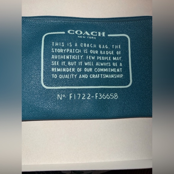 Coach Storypatch Pouch Zip Case Attachment Blue/green Leather - Picture 2 of 13